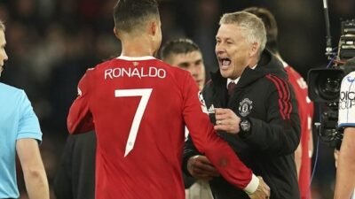 Cristiano Ronaldo Pimpin 'Pemberontakan Ruang Ganti' Melawan Solskjaer