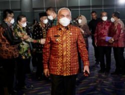 Presiden Jokowi Serukan Transformasi Digital, Isran Noor: Duduk Santai Saja UMKM Punya Pembeli