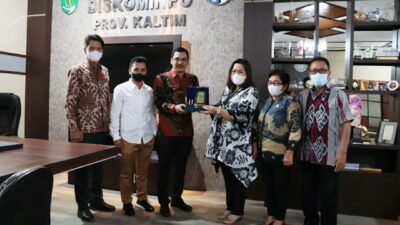 Sambangi Diskominfo Kaltim, DPRD Mahulu Suarakan Kebutuhan Internet Masyarakat