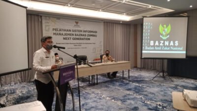 Ketua Dewan Pengawas Baznas Kaltim Jauhar Effendi saat membuka kegiatan pelatihan aplikasi SIMBA. (Istimewa)