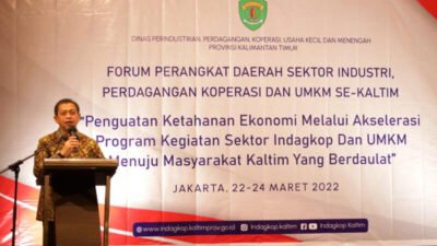 Wagub Kaltim Hadi Mulyadi saat membuka forum perangkat daerah Disperindagkop UKM Kaltim. (Dok Pemprov Kaltim)