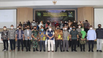 Pengukuhan pengurus IKA Fahutan Unmul. (Dok Pemprov Kaltim)