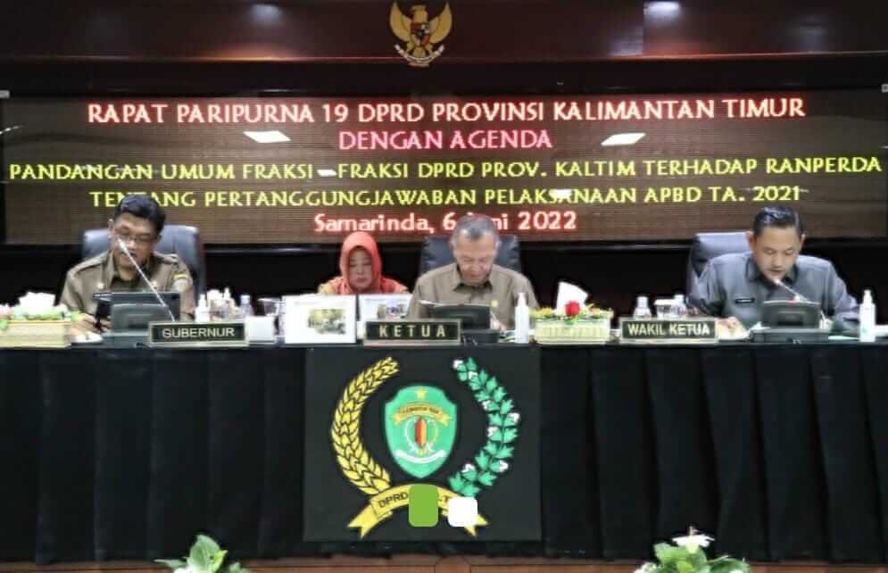 Delapan Fraksi DPRD Kaltim Berikan Pandangan Atas LKPj APBD Kaltim 2021