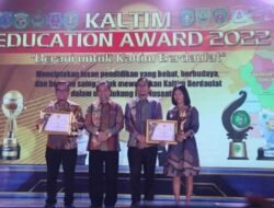 30 Pelaku Pendidikan Terima Anugrah Kaltim Education Award 2022