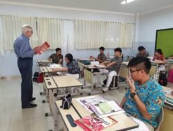 Guru SMK Dituntut Sesuaikan Penyampaian dengan Keahlian Siswa