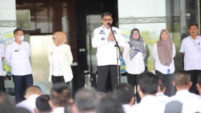 Apel Gabungan Pemkot Bontang Wali Kota Beri Arahan