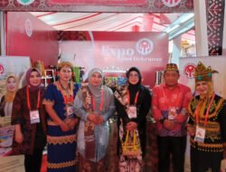 Sarung Samarinda Dibeli Iriana Jokowi
