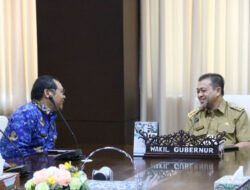 Wagub Minta Pejabat Pemprov Salurkan Zakat Profesi Lewat Baznas