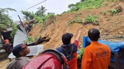 Hujan Deras! Tiga Orang Tertimpun Longsor di Lempake Samarinda