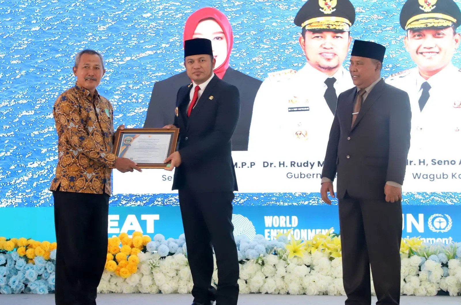 Pemprov Kaltim Anugerahkan Proper Adiwiyata dan Kalpataru untuk 278 Perusahaan