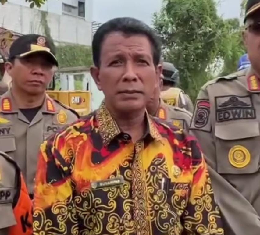 Satpol PP Kaltim Bongkar Bangunan Liar di Eks Bandara Temindung